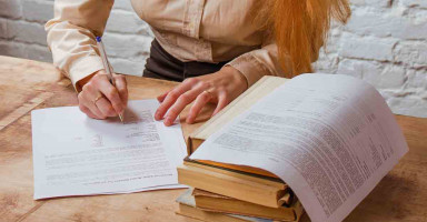 هل يمكنني اكمال تعليمي في البيت