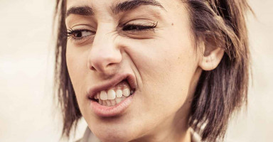 كيف أتعامل مع زوجتي سليطة اللسان؟