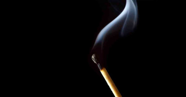 ترك البيت ورائه لأنه لا يحب العيش في الكماليات